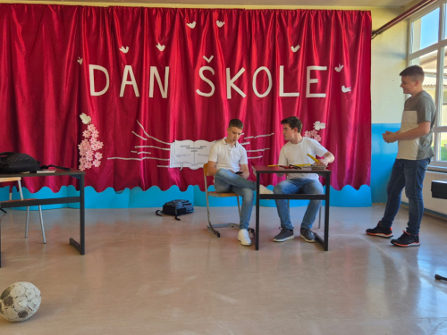FOTO: Svečano obilježen Dan škole OŠ Veselka Tenžere Uzdol