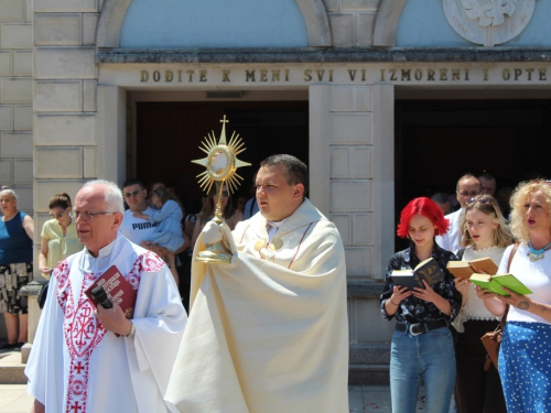 FOTO: Tijelovo u župi Prozor