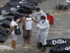 Filipini pokapaju mrtve, preživjeli vape za pomoći