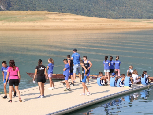 FOTO/VIDEO: Na Ramskom jezeru održana 9. veslačka regata