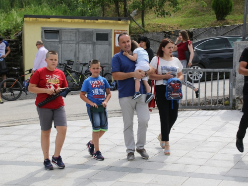 UZDOL: Otkriven spomenik poginulim braniteljima i obilježen Dan 3. bojne brigade Rama