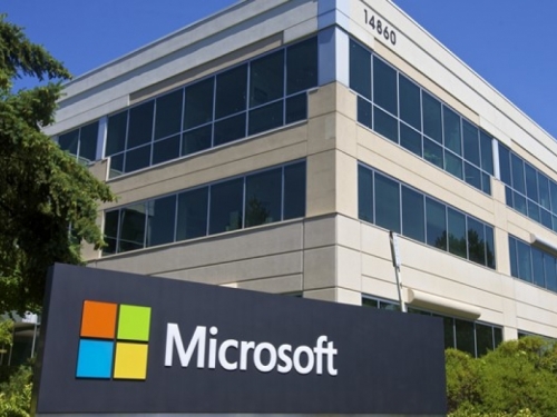 Prihodi i dobit Microsofta porasli, cijena dionice rekordna