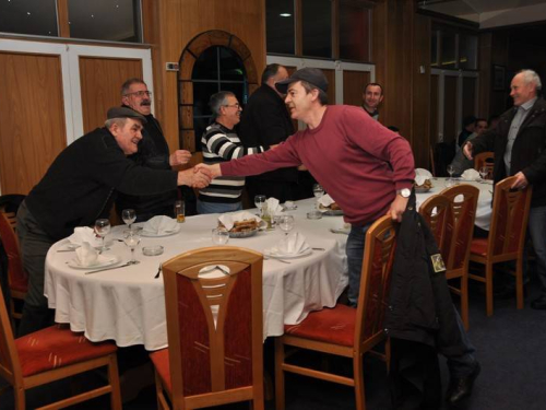 FOTO: Završen Prsten, ekipa Borak osvojila turnir