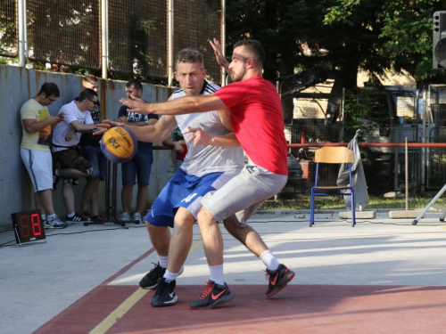 FOTO: Počeo turnir u uličnoj košarci ''Streetball Rama 2017.''