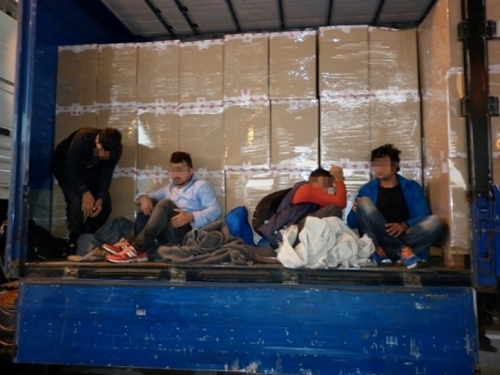 Od početka veljače otkriveno više od 300 ilegalnih migranata