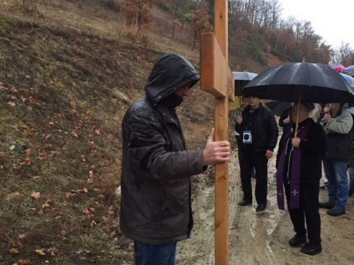 FOTO: Uzdol proglašen mjestom posebnog pijeteta