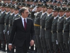 Vučić: Vojska je spremna zaštiti granice i svoj narod