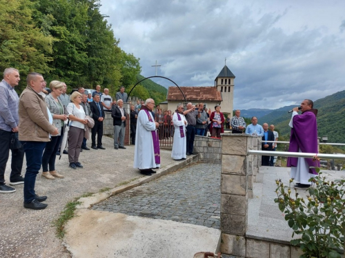 FOTO: Na Hudutskom obilježena 29. obljetnica stradanja Hrvata