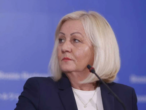 Usvojeni zakoni za europski put, Krišto traži proračun