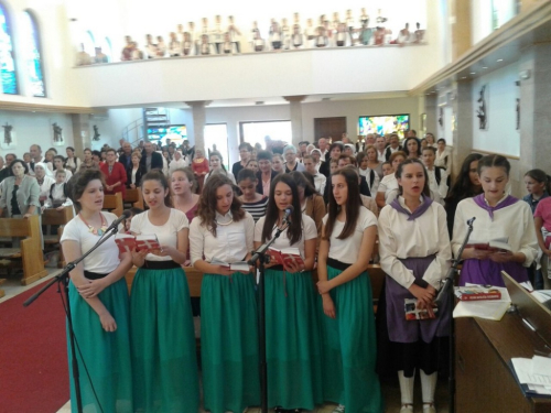 HKUD Uzdol nastupao u Čeljevu na smotri folklora