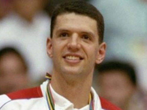 Dražen Petrović najbolji košarkaš Europe