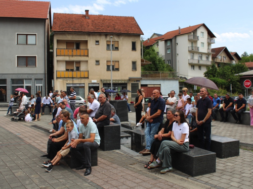 FOTO: Mlada misa vlč. Marina Petrovića u župi Prozor