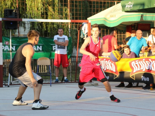 FOTO: Počeo turnir u uličnoj košarci ''Streetball Rama 2017.''