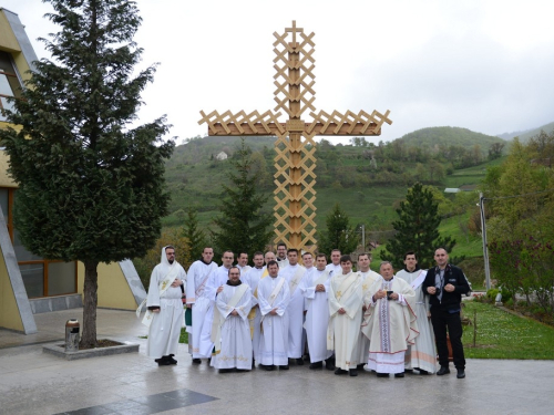 FOTO: Đakoni iz Hrvatske posjetili Uzdol