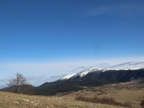 FOTO: Božićni uspon na HPD ''Rama'' na Ravašnicu