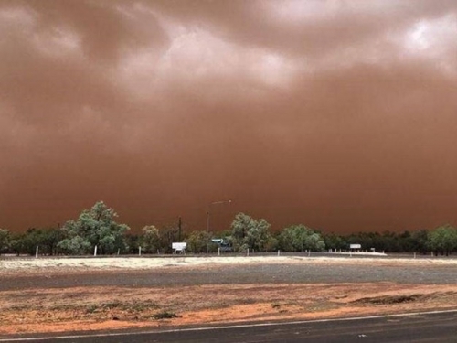 Ogromna pješčana oluja poharala Australiju