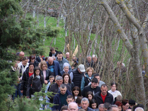 FOTO: Ramski put križa u Podboru
