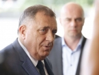 Dodik odbio ustati, nije se izjasnio o krivici