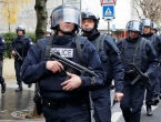 Pariz: Uhićen otmičar koji je držao taoce i polio ih benzinom