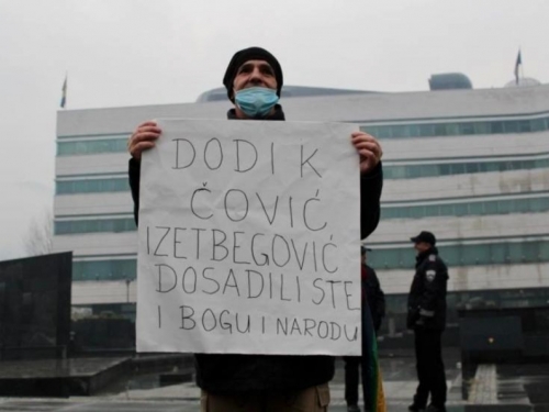 Najavljeni prosvjedi nezadovoljnih građana širom BiH