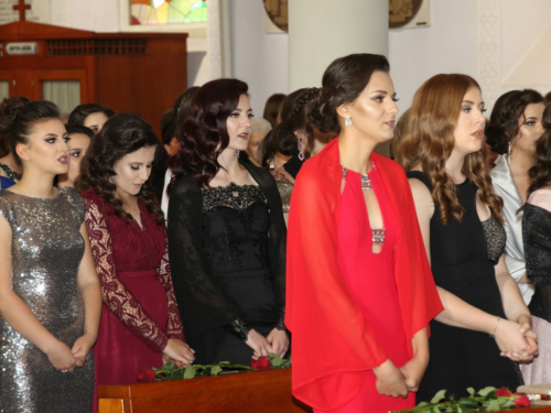 FOTO: Matura 2018. - Defile mladosti na ulicama Prozora