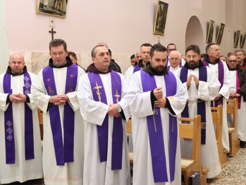 FOTO: Sahranjen fra Anto Cvitković