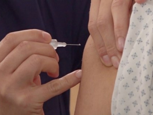 Gotovo milijun ljudi u Kini primilo je eksperimentalno cjepivo protiv koronavirusa