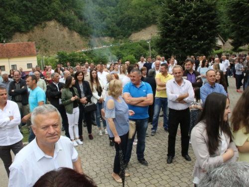 FOTO: Vanjska proslava sv. Ante u župi Gračac