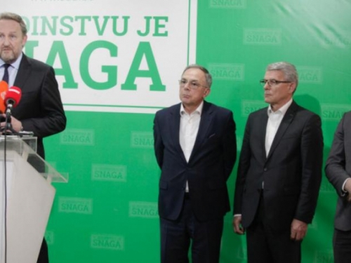 Izetbegović: HNS i Čović žele da oni određuju što su to prioriteti i pravila igre