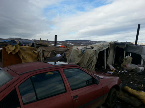 FOTO: Stigao šporet Romima na Paklinama