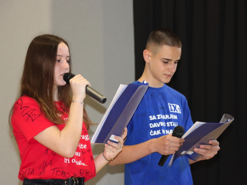 FOTO: Svečano proslavljen Dan OŠ Marka Marulića Prozor