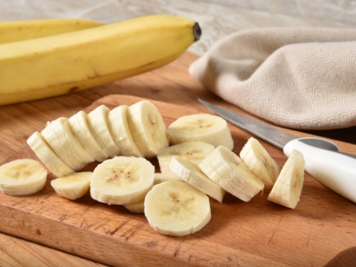 Banana i med pomažu kod ove tri tegobe
