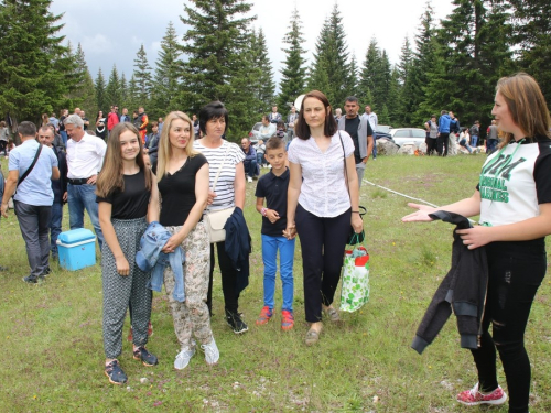 FOTO/VIDEO: Tisuće vjernika na Kedžari proslavilo ''Divin dan''