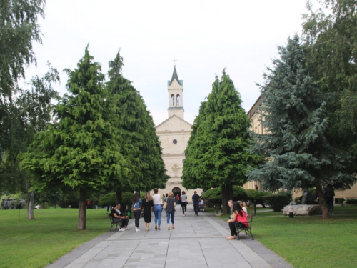 FOTO: Na Šćitu započela priprava za Veliku Gospu