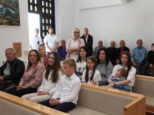 FOTO: Prva pričest u župi Rumboci