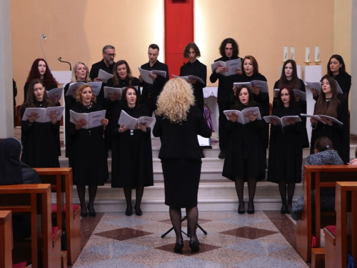 Korizmeni koncert Etno skupine ''Čuvarice'' u Prozoru