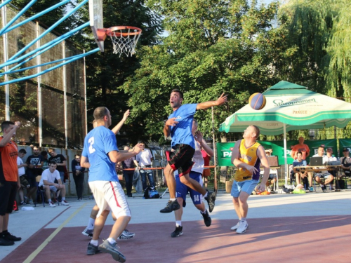 FOTO: Počeo turnir u uličnoj košarci ''Streetball Rama 2017.''