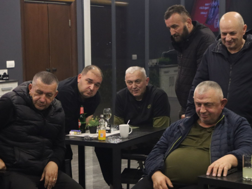 FOTO: Caffe Milas pobjednik turnira u Prstenu