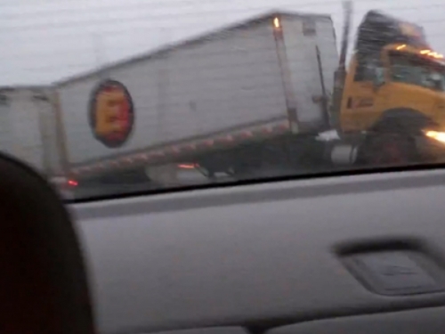 VIDEO: Kamiondžija je prekasno stao na kočnicu