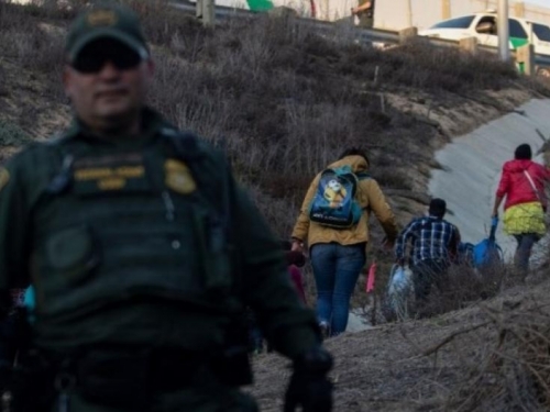 Pentagon šalje vojsku na granicu s Meksikom