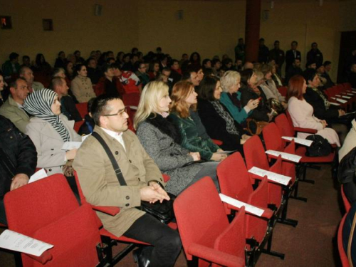 FOTO: Koncert Međureligijskog zbora "Pontanima" u Prozoru