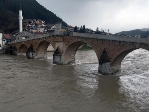 Konjic: Neretva obara rekord, nadležni prate situaciju