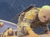 Pogledajte kako Iran preuzima brod u Hormuškom tjesnacu