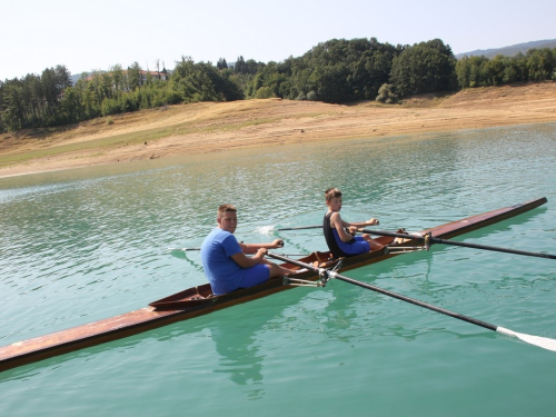 FOTO/VIDEO: Na Ramskom jezeru održana 9. veslačka regata