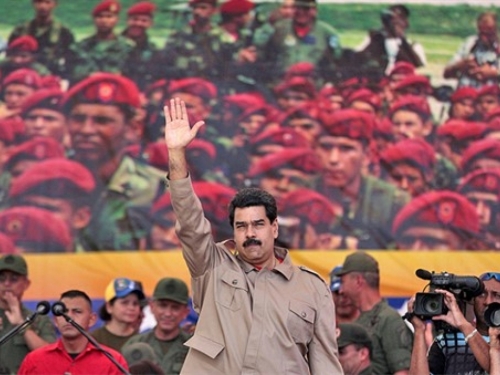 Državni udar u Venezueli? Maduro najavljuje aktiviranje svih vojnih snaga