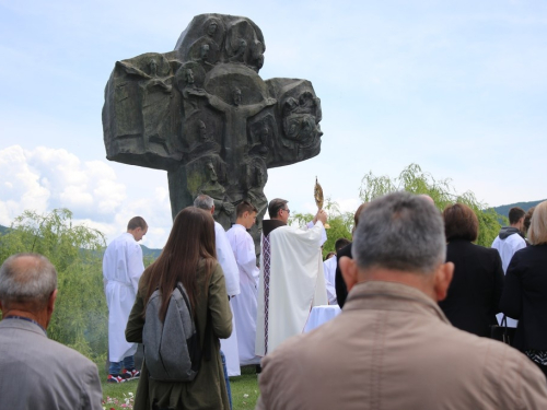 FOTO: Tijelovo u župi Rama - Šćit