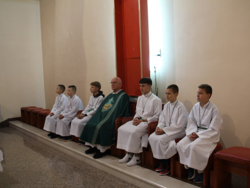 FOTO: Blagoslov prvašića u župi Prozor