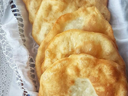 Miris prženog tijesta koji okuplja obitelj: Kako napraviti savršene pecipale