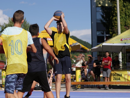 ''Caffe In Domić'' pobjednik Streetball Rama 2020. za juniore