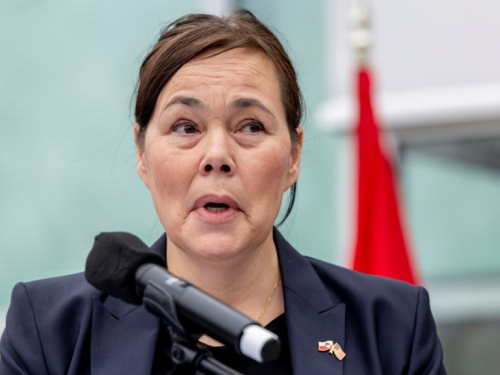 Grenlandska ministrica emotivna nakon sastanka u SAD-u: ''Teško je''